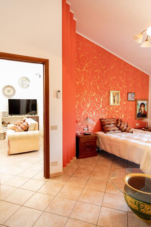 Lo Zio Michele Apartments Nuova Gibellina ภายนอก รูปภาพ