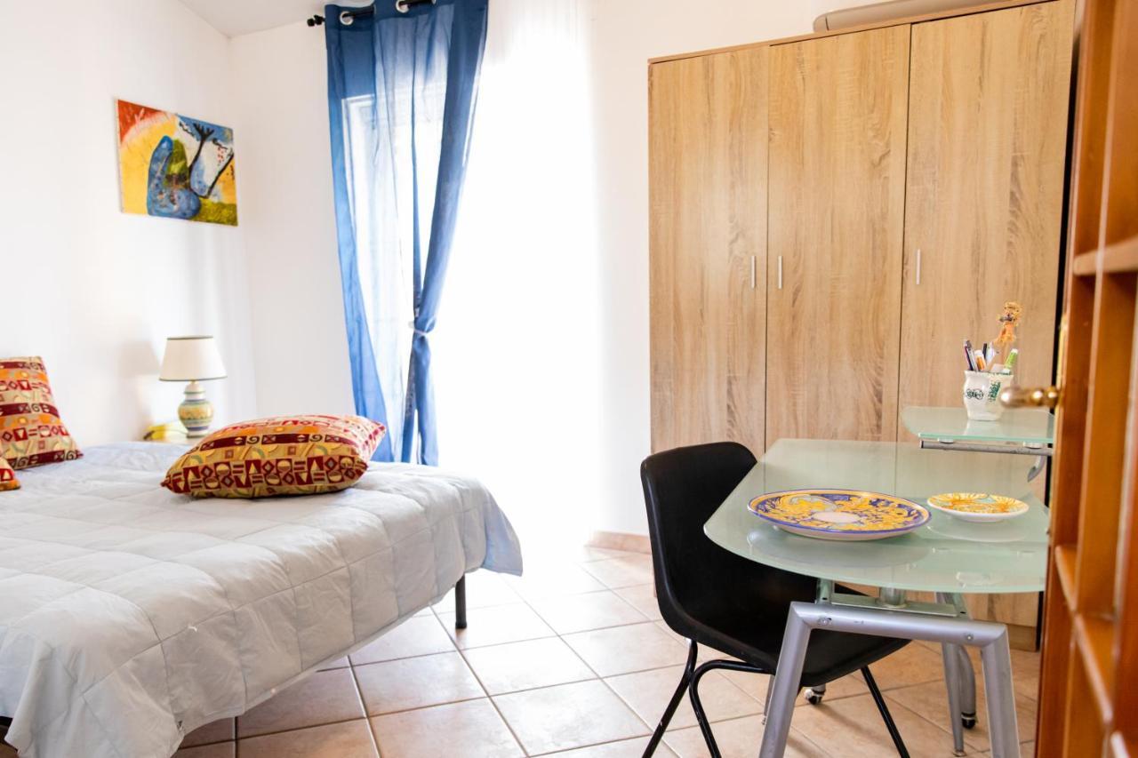Lo Zio Michele Apartments Nuova Gibellina ภายนอก รูปภาพ