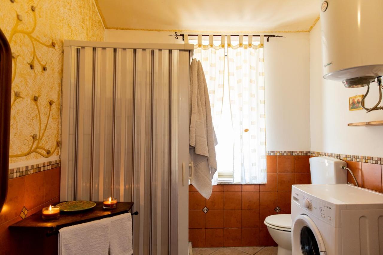 Lo Zio Michele Apartments Nuova Gibellina ภายนอก รูปภาพ